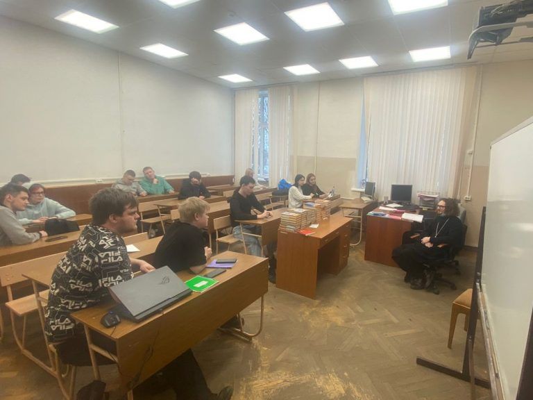Состоялась первая в новом учебном семестре миссионерская встреча в Вологодском строительном колледже