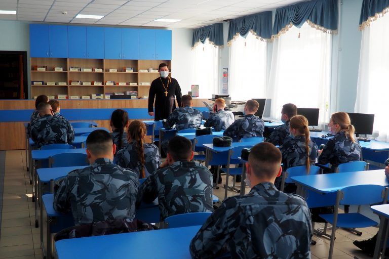 Миссионерские встречи антисектантской направленности продолжаются в Вологодском институте права и экономики ФСИН России