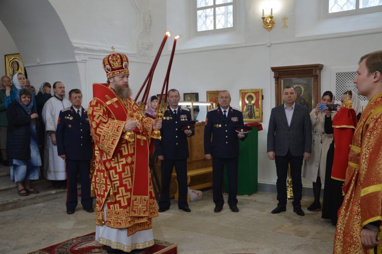 В Великом Устюге митрополит Савва совершил чин великого освящения храма праведного Иоанна Устюжского и Божественную литургию в новоосвященном храме