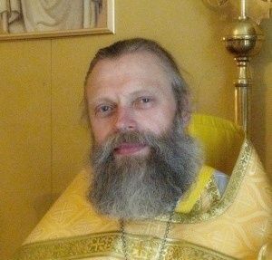 В Бабаеве помнят и молятся о почившем десять лет назад иерее Анатолии Даренине