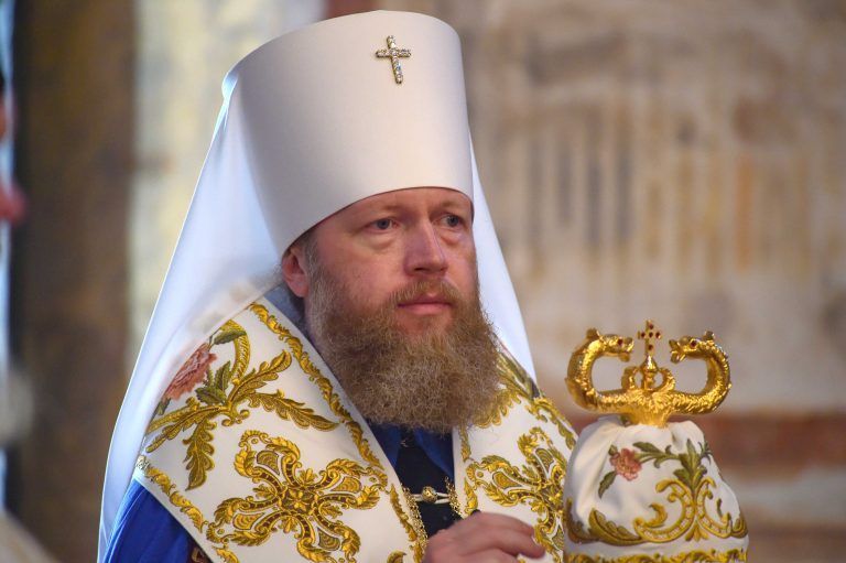 В канун праздника Преображения Господня в Софийском соборе Вологды состоялось архиерейское богослужение