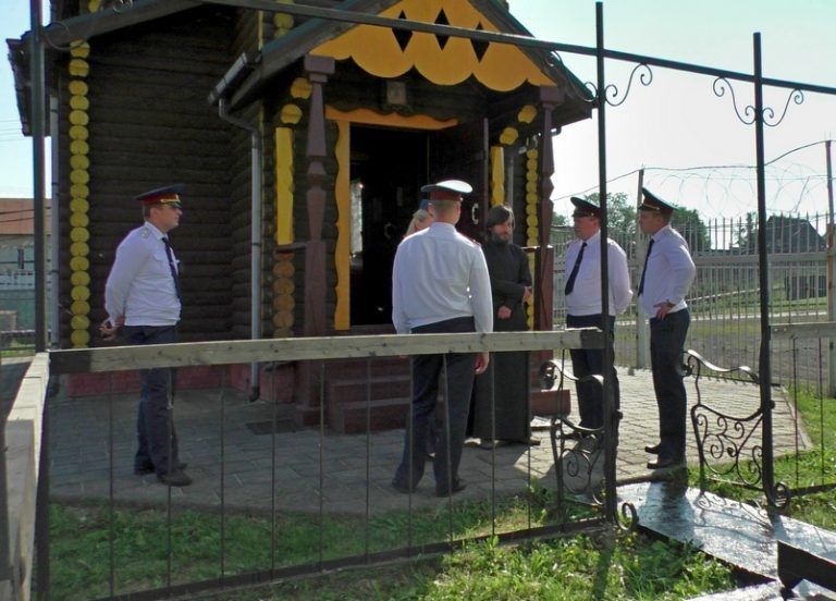 В исправительной колонии № 20 города Устюжны прошел день смотра полезных дел