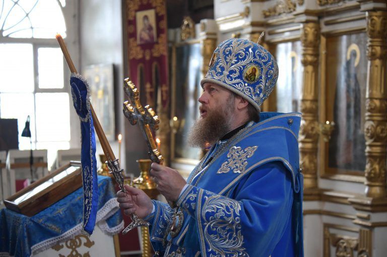 В праздник иконы Божией Матери «Прибавление ума» митрополит Савва совершил Литургию в Андреевском храме Вологды