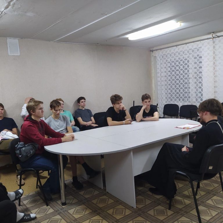 Миссионерские встречи продолжаются в Вологодском колледже связи и информационных технологий