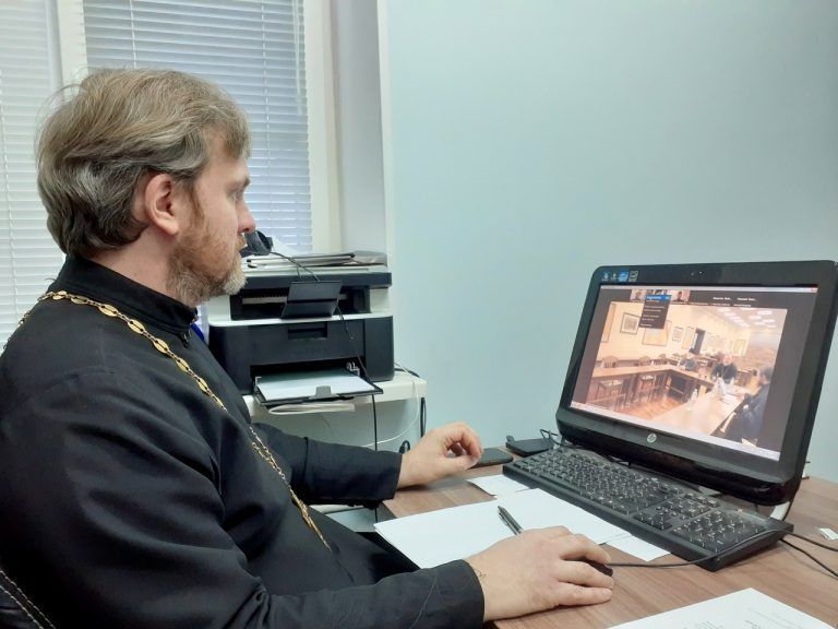 В Сретенской духовной академии прошел круглый стол по вопросам канонизации святых в Русской Православной Церкви сегодня