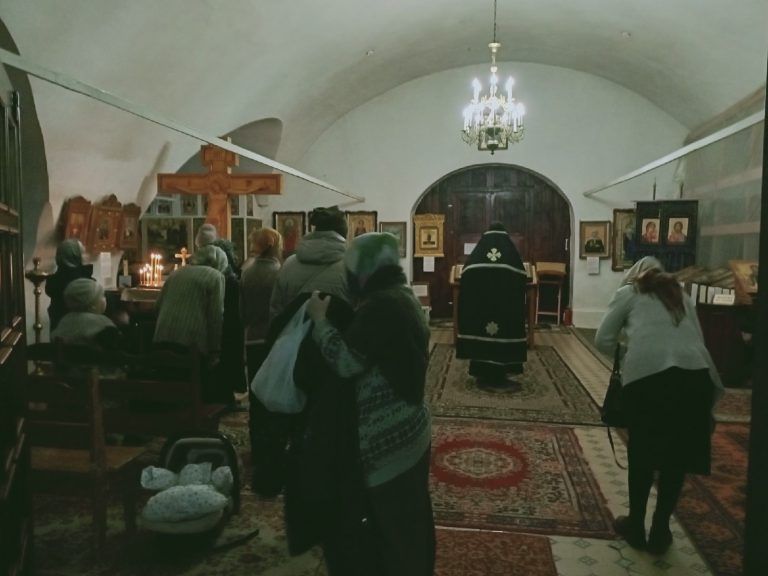 В храме Иоанна Предтечи в Рощенье города Вологды будут совершаться богослужения с чтением покаянного канона о грехе убийства чад во утробе (аборте)