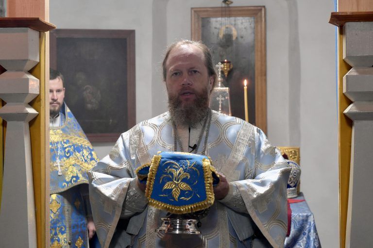 В праздник Введения во храм Пресвятой Богородицы митрополит Савва совершил Литургию в Горицком женском монастыре
