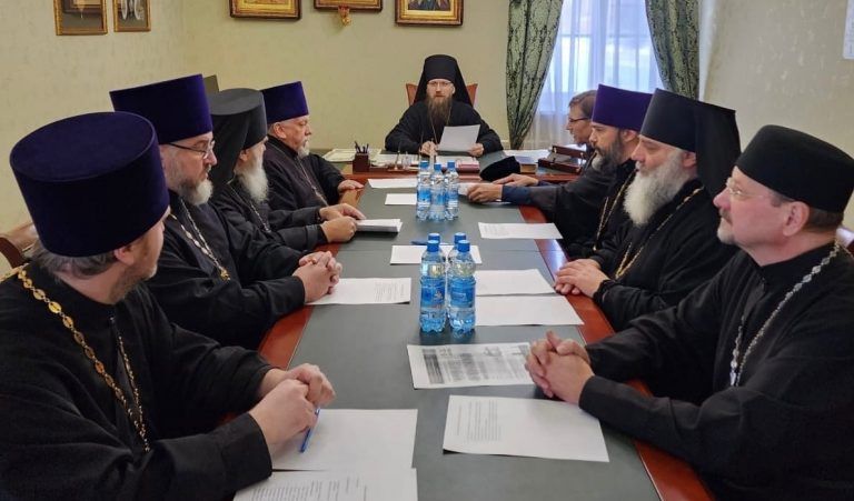 Епископ Игнатий возглавил заседание Епархиального совета Череповецкой епархии