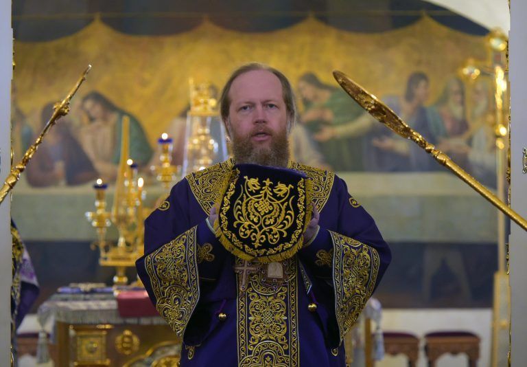 В день памяти преподобной Марии Египетской в кафедральном соборе Вологды состоялась Литургия архиерейским чином