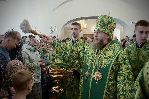 В праздник Входа Господня в Иерусалим митрополит Савва совершил Божественную литургию в кафедральном соборе Вологды