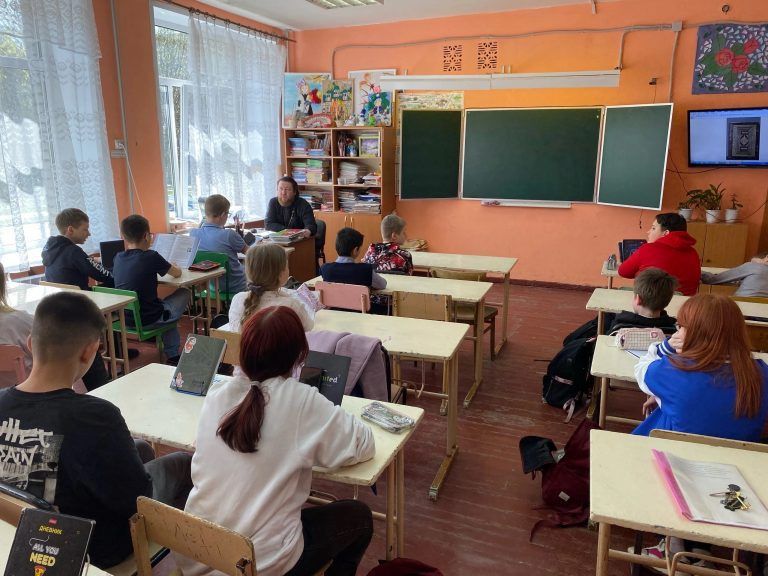 Священнослужитель провел встречу с пятиклассниками общеобразовательной школы