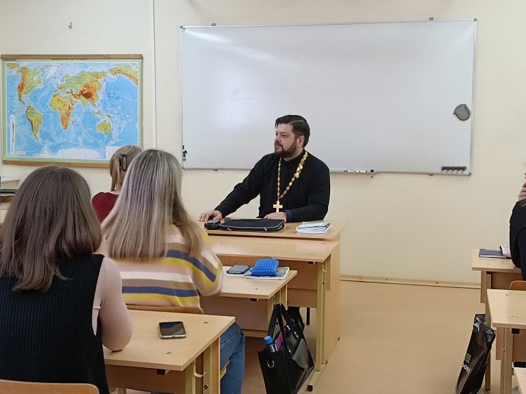 Миссионерские встречи продолжаются в Вологодском педагогическом колледже
