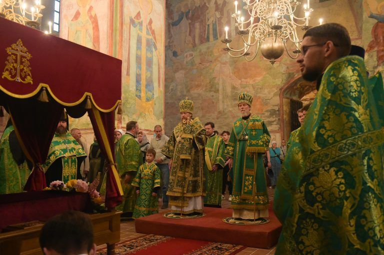 «Радуйся, вся Фиваидо северная, небесных граждан возрастившая …»