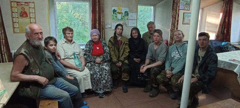 Состоялась поездка организатора и волонтеров музея в Исаакову Рождество-Богородицкую пустынь