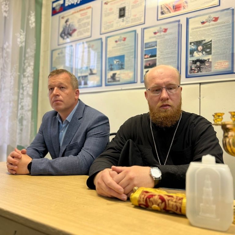 Священник благословил призывников Великого Устюга на службу в Российской армии