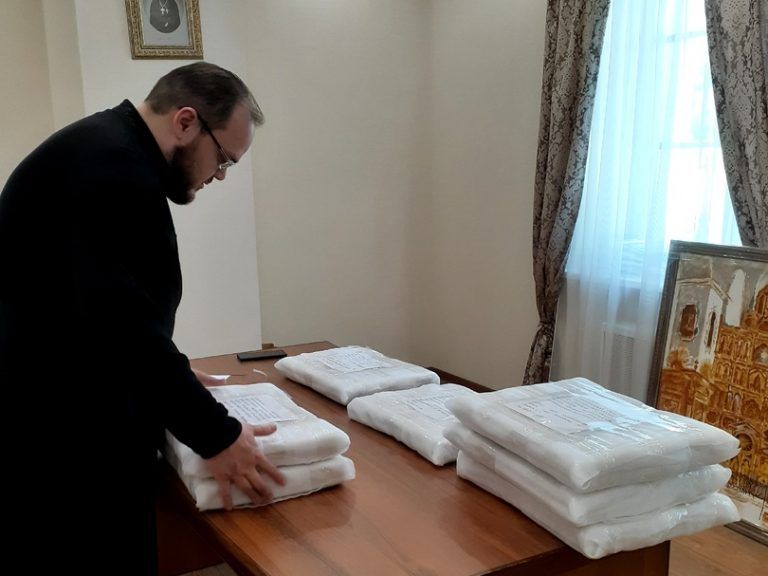 Тактильные иконы отправлены в организации Всероссийского общества слепых Северо-Западного региона