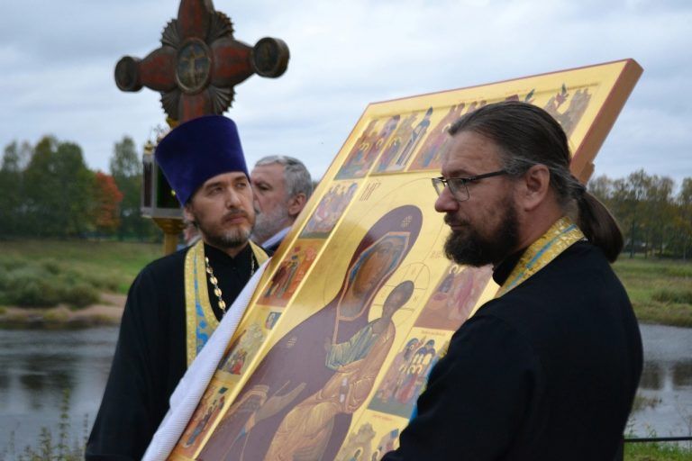В восстанавливаемой Иродионо-Илоезерской пустыни прошли престольные торжества