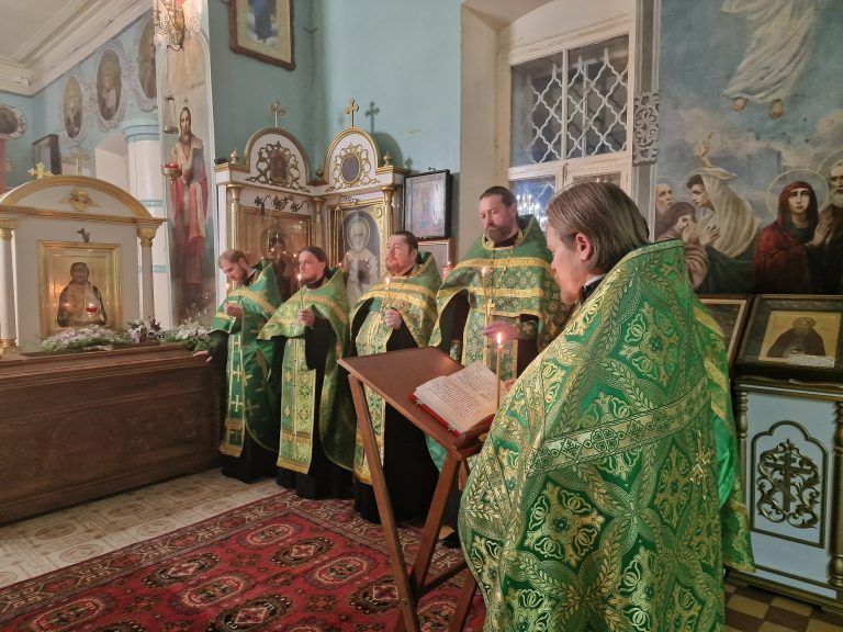 В Вологде совершено пение акафиста праведному Александру Вологодскому