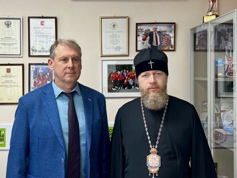 Глава Вологодской митрополии встретился с руководителем областного Департамента физкультуры и спорта