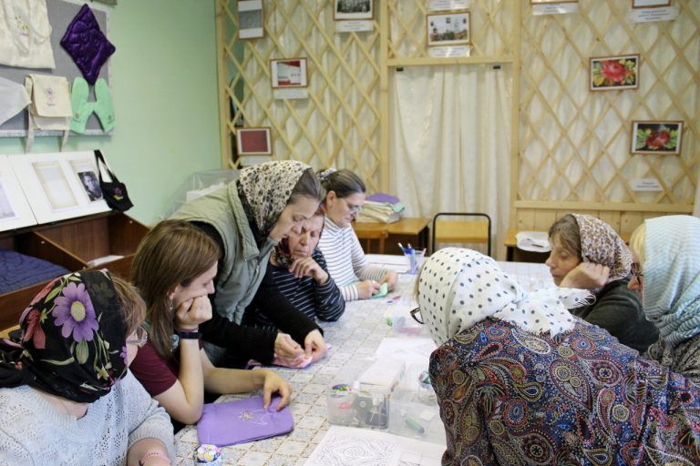 В рамках проекта «За стежком стежок» в селе Мякса прошел матер класс по рукоделию