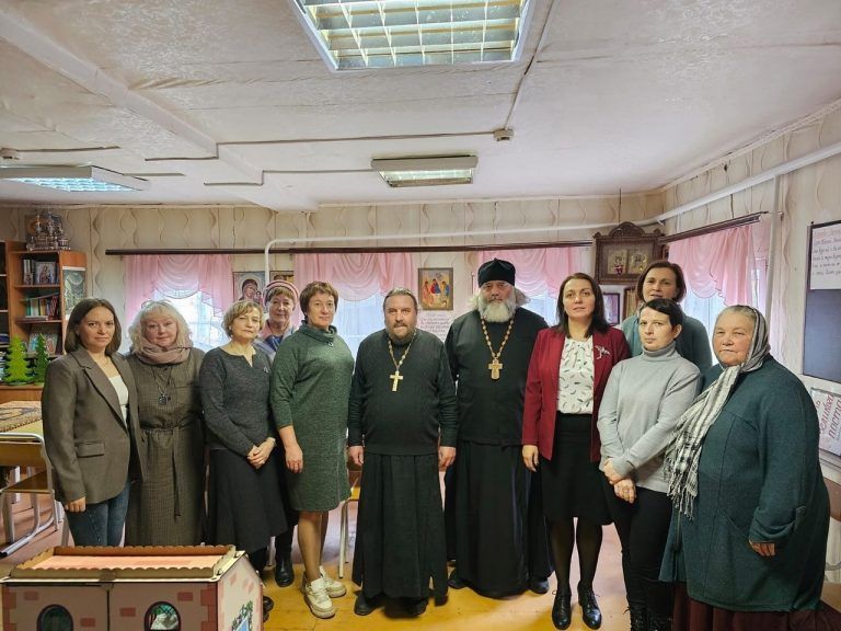Епархиальный Координационный совет провел в Белозерске семинар для специалистов, работающих с семьями мобилизованных