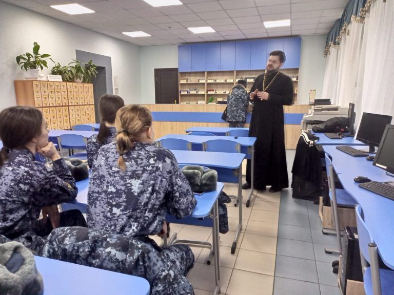 Мероприятие миссионерского отдела «Осторожно, секта!» состоялось в Вологодском институте права и экономики ФСИН России