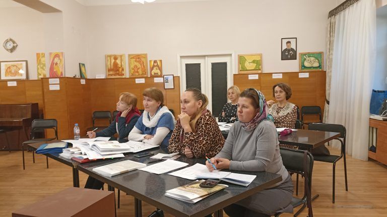 Епархиальный Отдел образования и катехизации провел методический семинар для педагогов «Анести: особенности преподавания Основ православия на приходах и на уроках ОПК» 