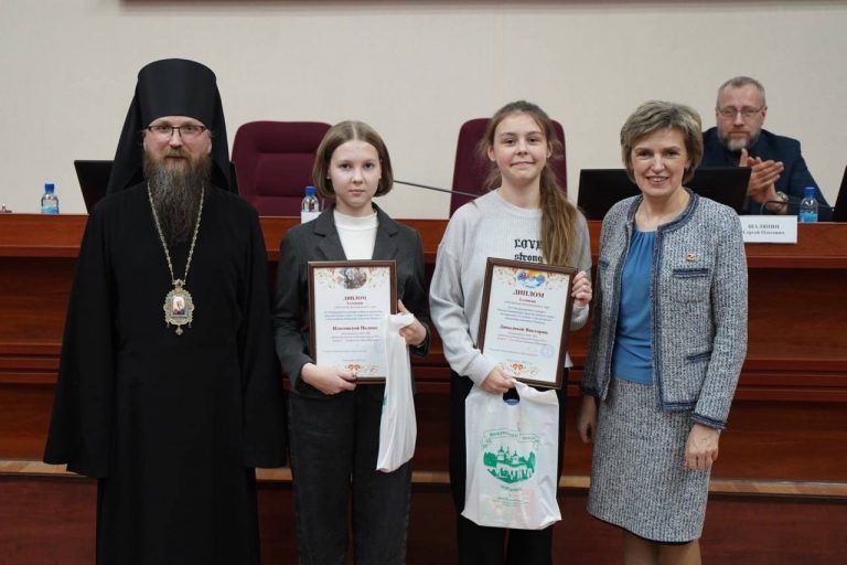В Череповце состоялось открытие и Пленарное заседание IX Таисиинских образовательных чтений