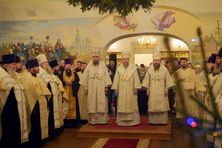 «В сей день благодать Святого Духа нас собрала…»