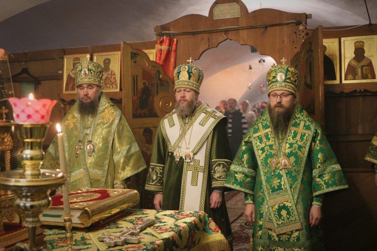 «Постником похвалу, днесь Димитрия почтим, на земли бо яко Ангела пожившаго …»