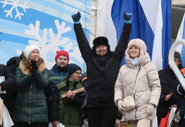 Священник Череповецкой епархии стал одним из победителей городского фестиваля ледяных скульптур
