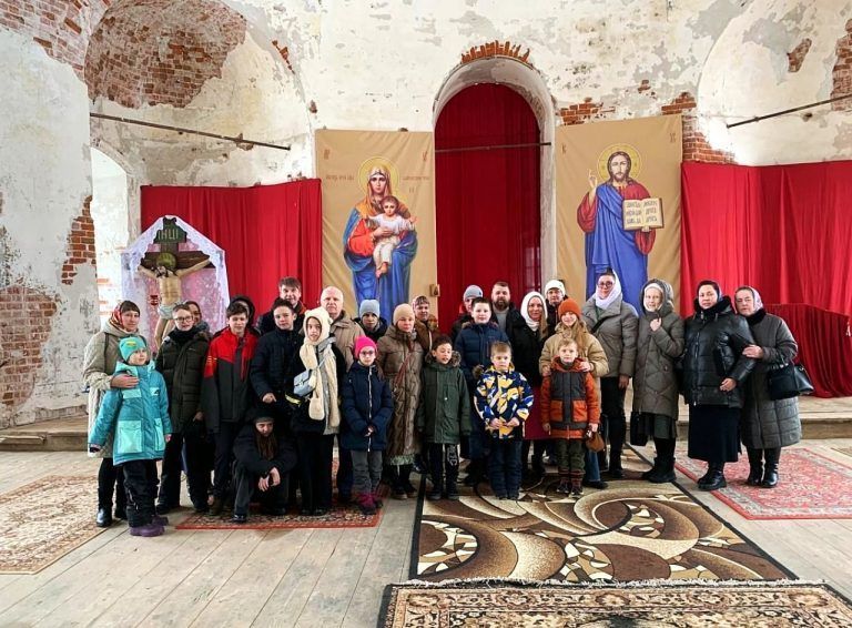 Продолжается реализация проекта «Память о предках села Устье»