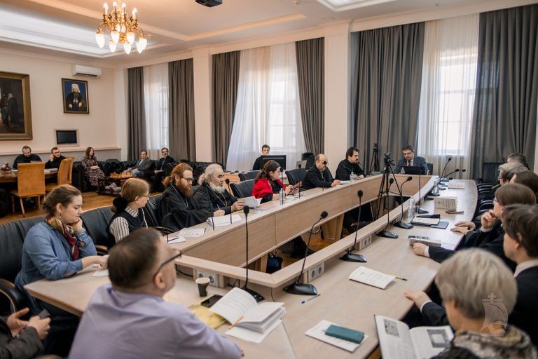 Представители семинарии приняли участие в V Всероссийской научно-практической конференции «Империя и Церковь»