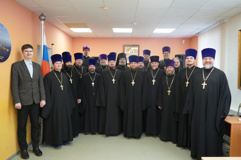 Завершили работу курсы повышения квалификации для священнослужителей