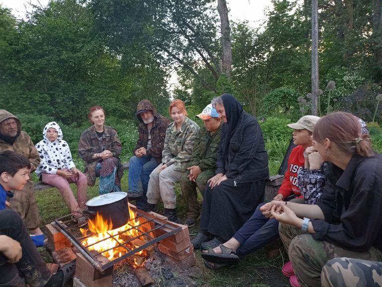 Добровольцы Исторического музея Череповецкой епархии отправились в экспедицию