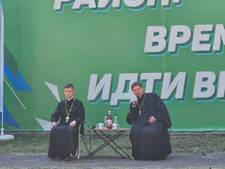 Священнослужители  Череповецкой епархии стали участниками молодёжного фестиваля