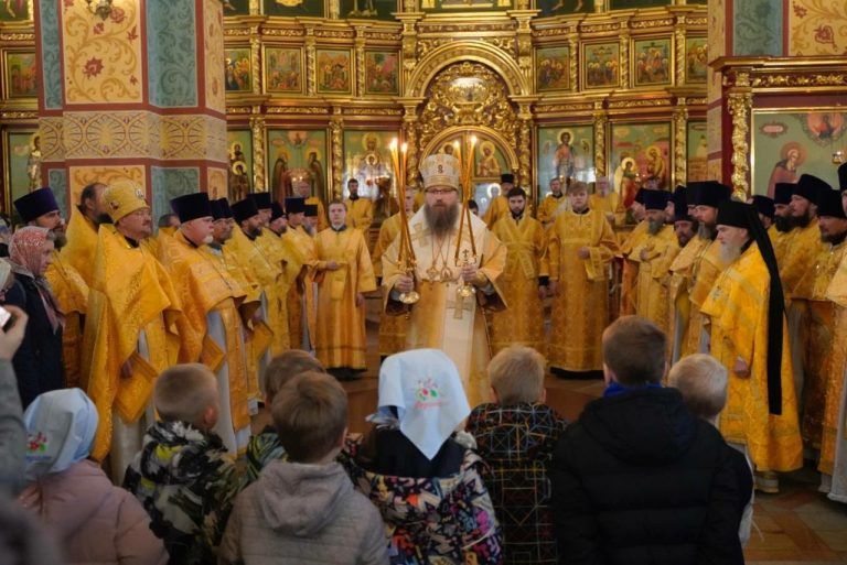 Череповецкая епархия молитвенно отметила 10-летие со дня своего образования