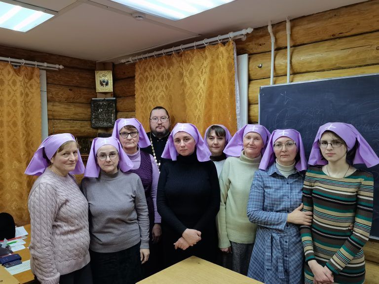 В Сергиевском храме Вологды прошло собрание приходского Сестричества милосердия