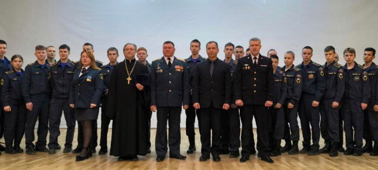 Священник Вологодской епархии принял участие в торжественном мероприятии Вологодского колледжа права и технологии