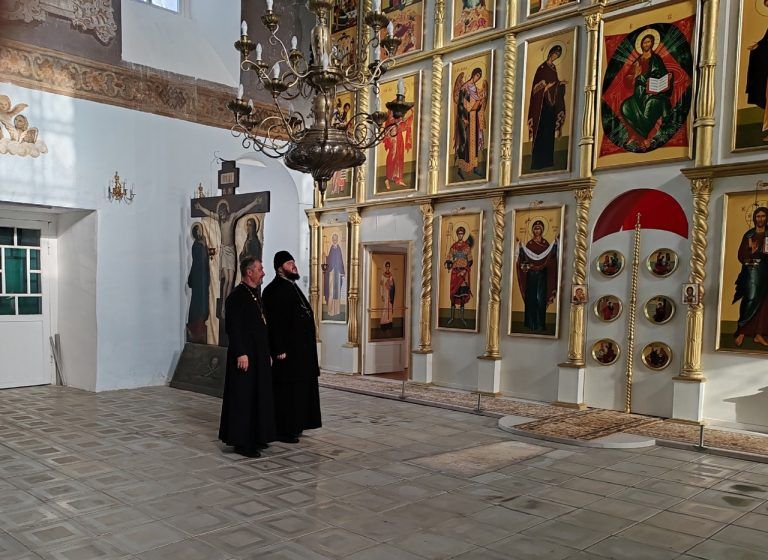 В Никольском храме деревни Ламаниха Вологодского муниципального округа состоялось приходское собрание