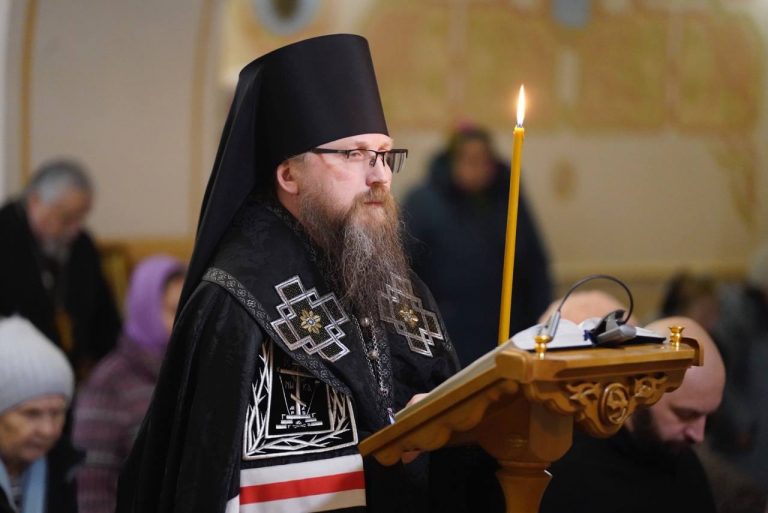 Епископ Игнатий совершил чтение Великого канона святого Андрея Критского в кафедральном соборе Череповца