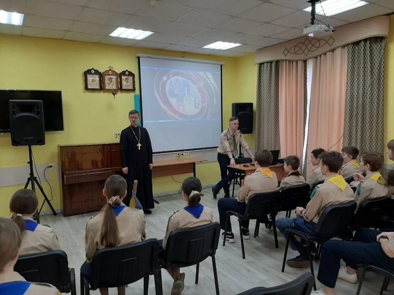 В Череповецкой епархии состоялись мероприятия, приуроченные к 100-летию блаженной кончины Патриарха Тихона (Беллавина)