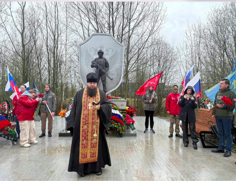 В Вологде молитвенно почтили память героев, павших за защиту Отечества