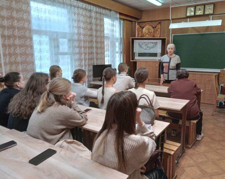 Студенты Вологодского государственного университета узнали о социальной работе в храме