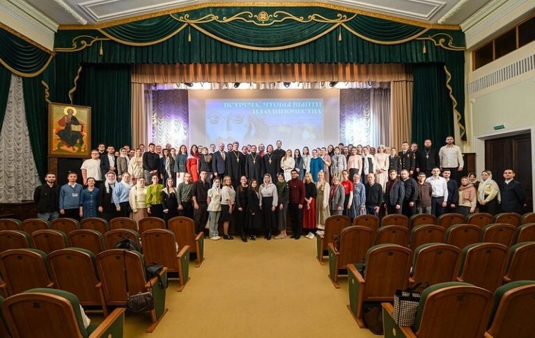 Студенты семинарии приняли участие в IV форуме православной молодёжи «Встреча» в Московской духовной академии