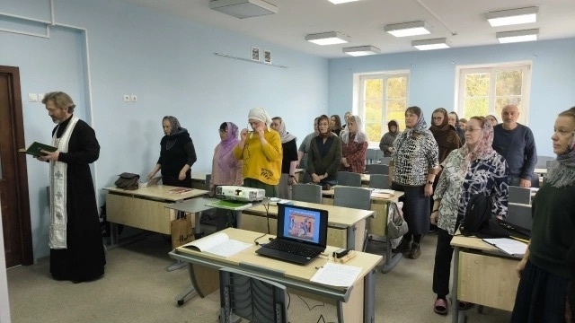 В Череповецкой епархии начался новый учебный год в иконописном классе